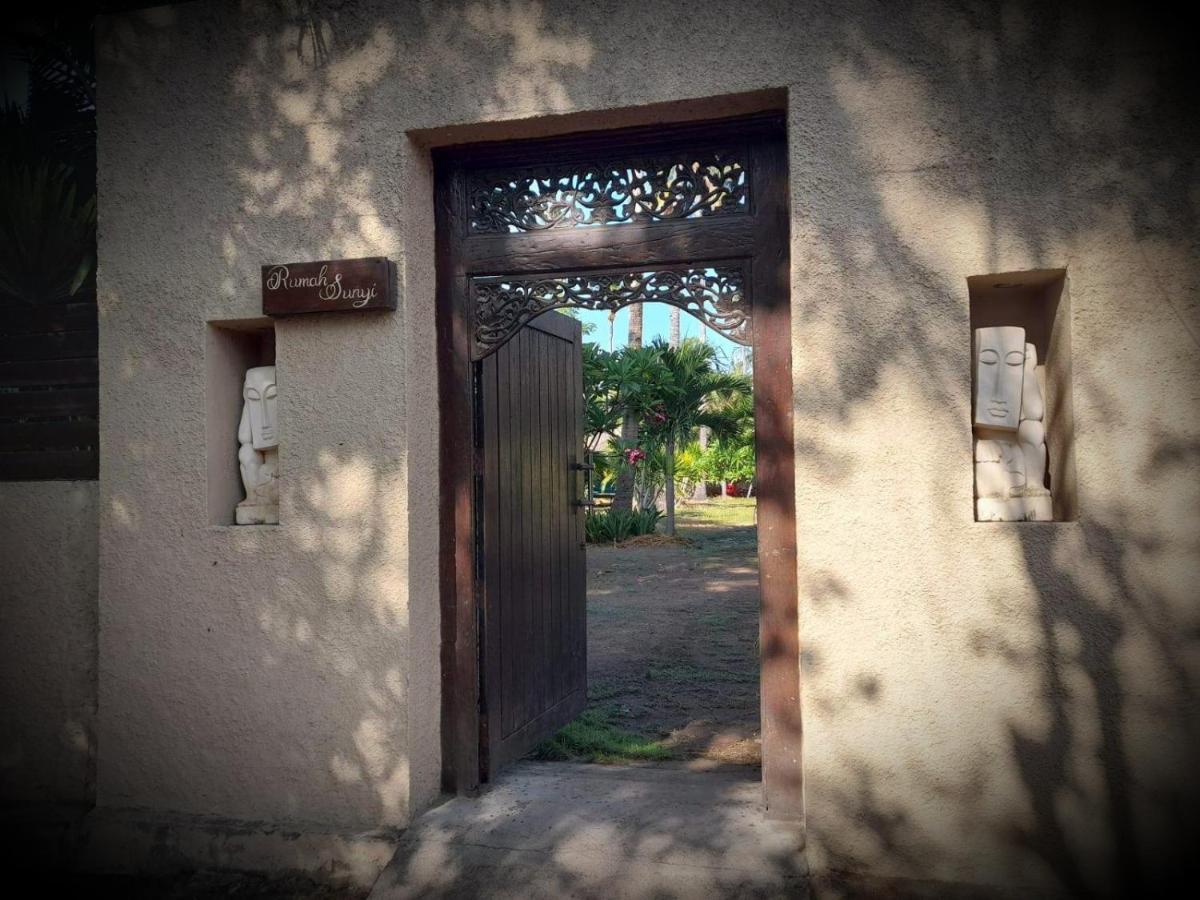 Rumah Sunyi Τζίλι Τραγουανγκάν Εξωτερικό φωτογραφία