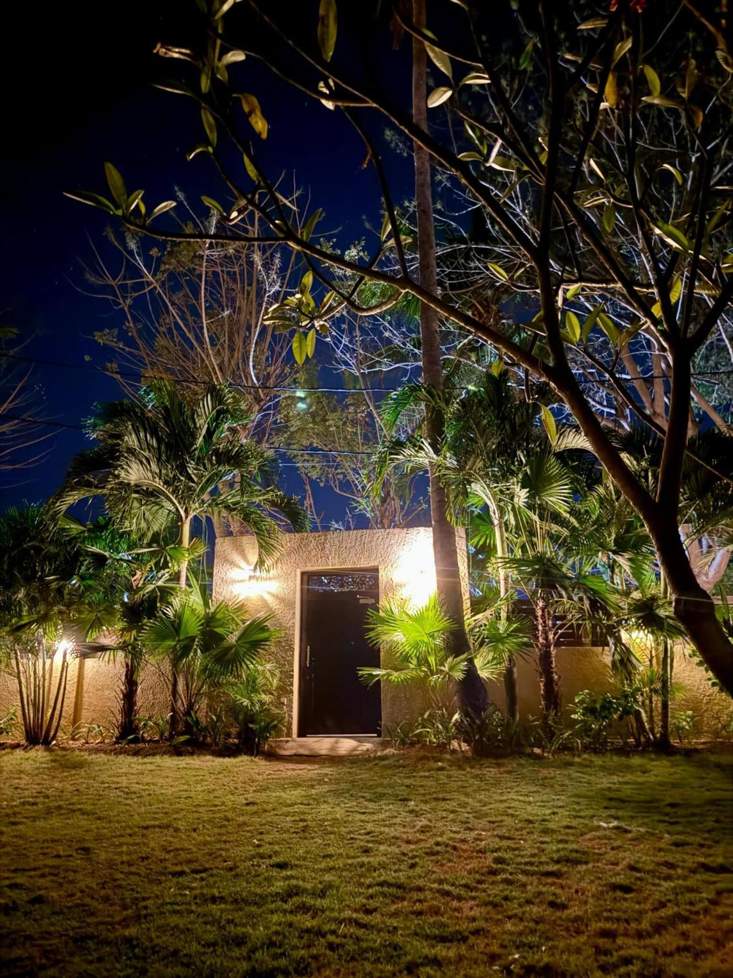 Rumah Sunyi Τζίλι Τραγουανγκάν Εξωτερικό φωτογραφία
